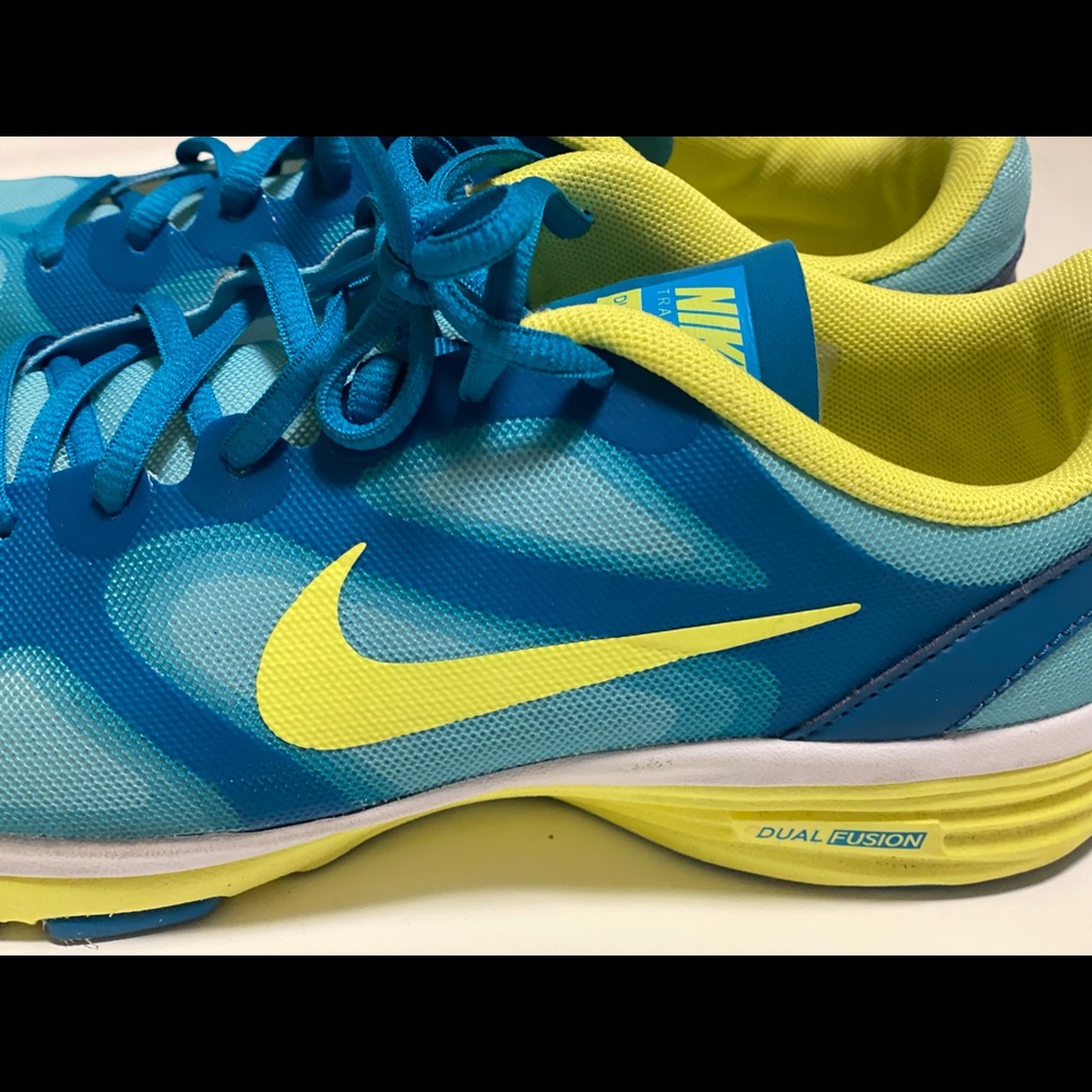 Nike - Women’s Sneakers